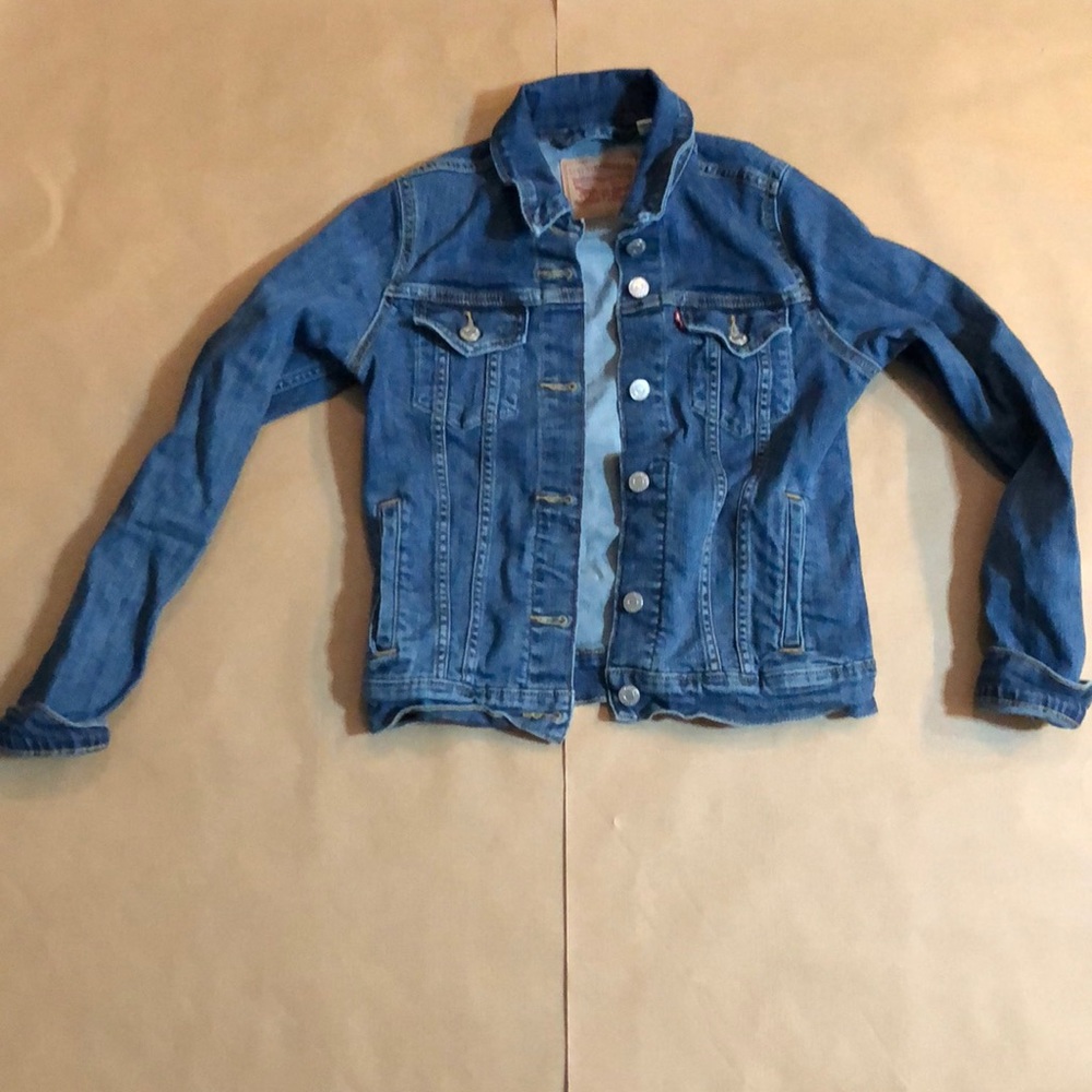 Women’s Levi Jacket